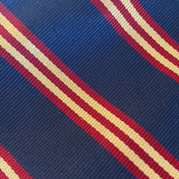 Silk Land’s End Tie - Picture 2 of 4